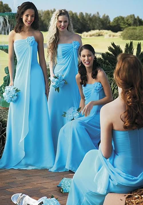 подружки невесты в голубом