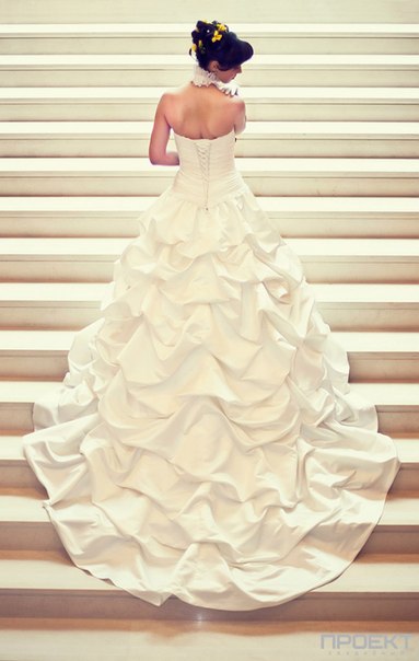 самые пышные свадебные платья 2013