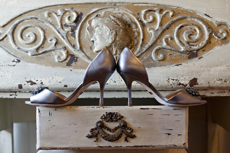 классические свадебные туфли