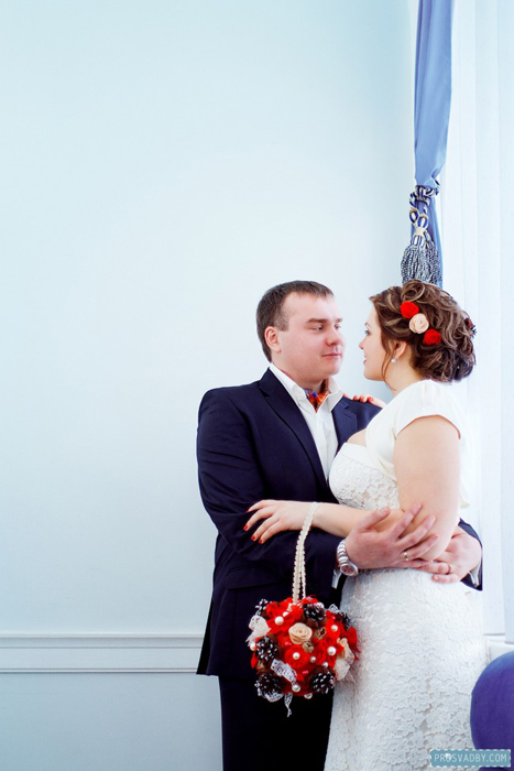 Ольга и Евгений: красная зимняя свадьба в русском стиле