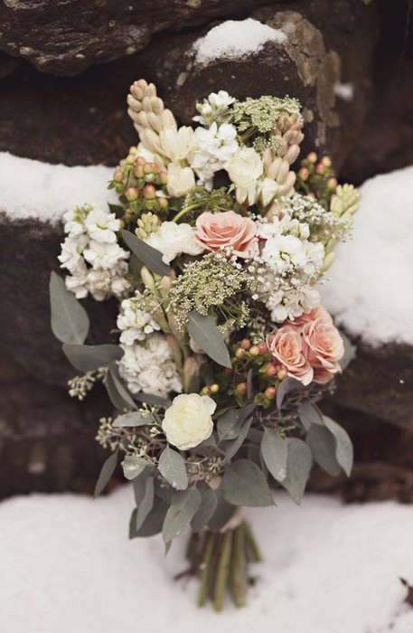 Зимний букет невесты в стиле рустик