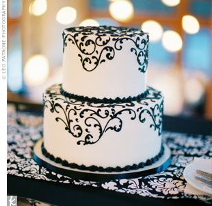 Черно-белый свадебный торт
